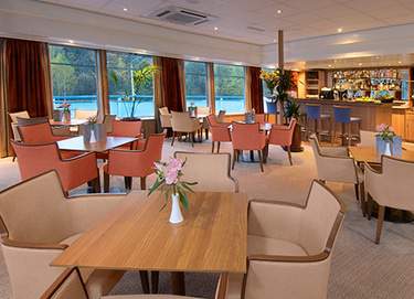 Viking Russia Panorama Bar.jpg